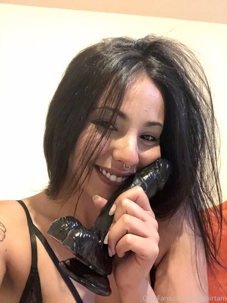 Freepetitebrida perfekte sexy galerie