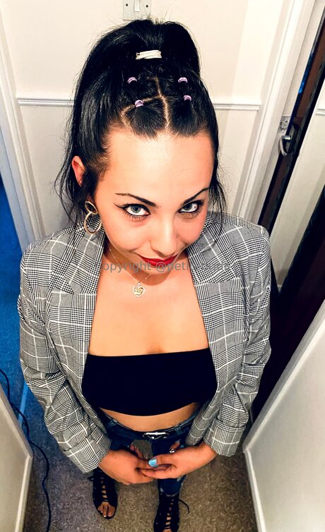 Freepetitebrida freie pornostar bild