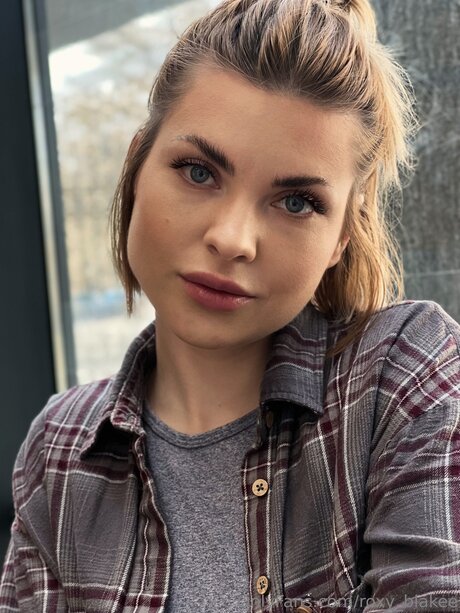 Roxy Blakee nackt pornografische galerien