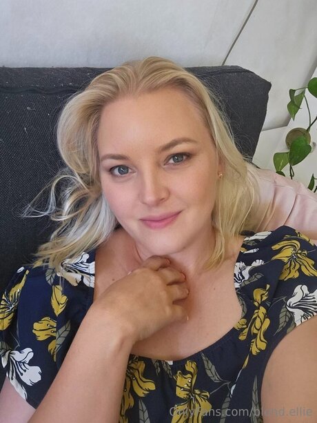 Blond Ellie beste top bilder