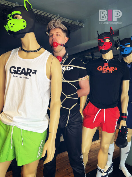 Boundinprogress nacktheit exklusive archiv