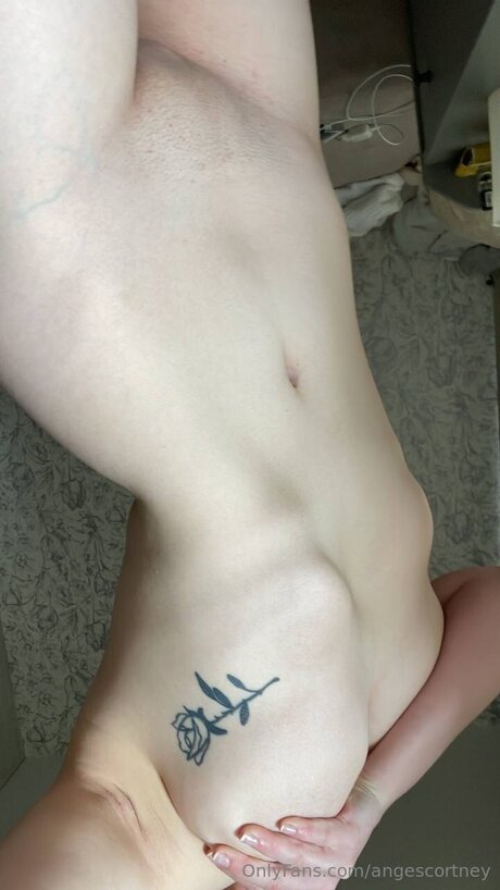 Angescortney top hd fotos