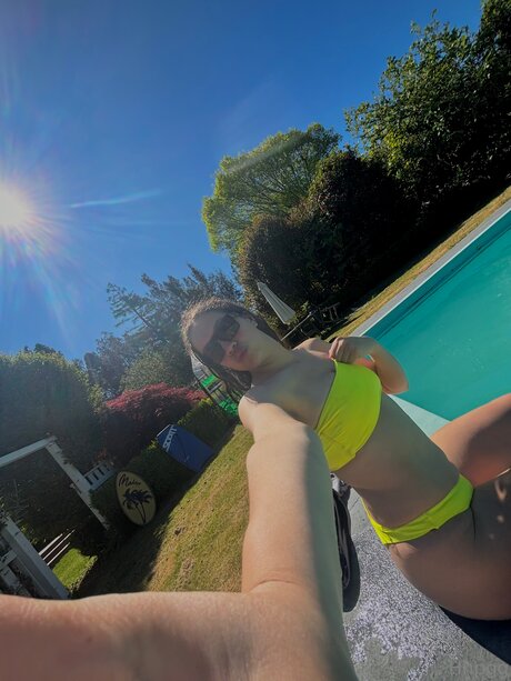 G Rose 2001 kunst schöne foto