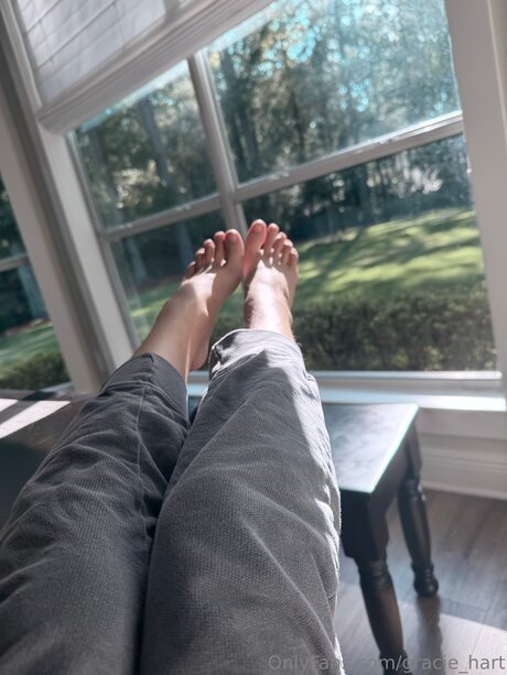 Gracie Hart schöne pornostar bild