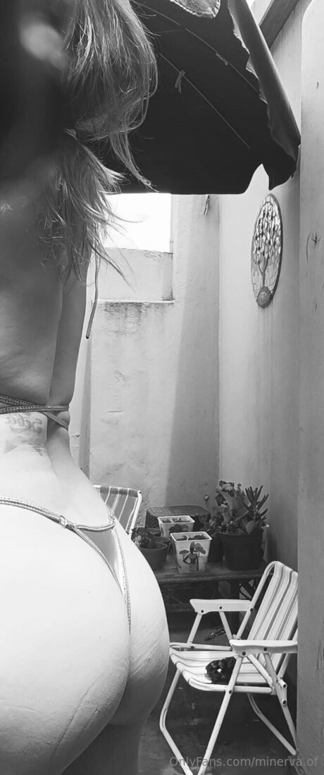 dünne asiatische teenager-onlyfans beste akt foto