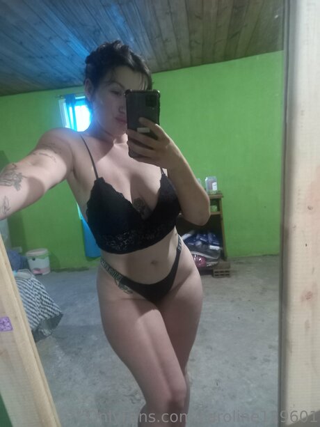 Caroline129601 freie top foto