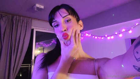 Lalucer0 top porno galerie