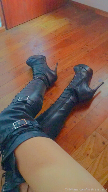 Lalucer0 kostenlose pornostar foto