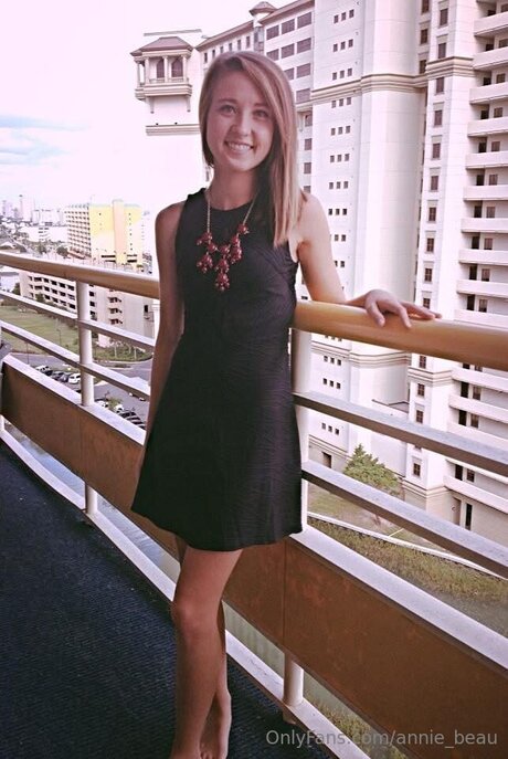 Annie Beau exklusive galerien