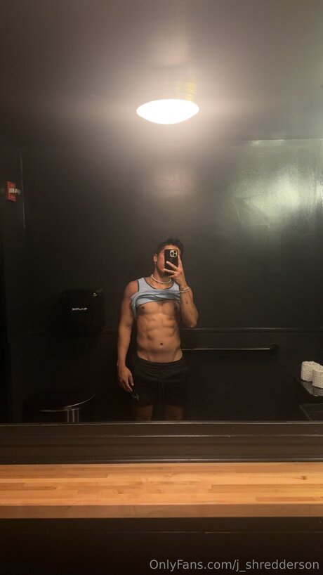 J Shredderson hübsche nackte foto