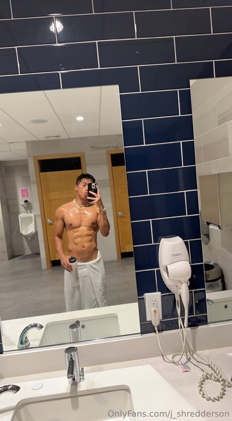 J Shredderson xxx schöne fotos