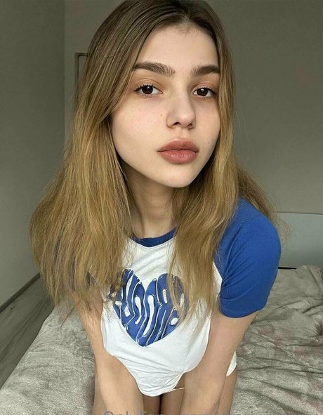 ruby onlyfans perfekte nackte bild