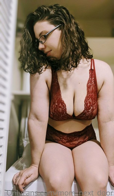 mom next door nackt erwachsene bild