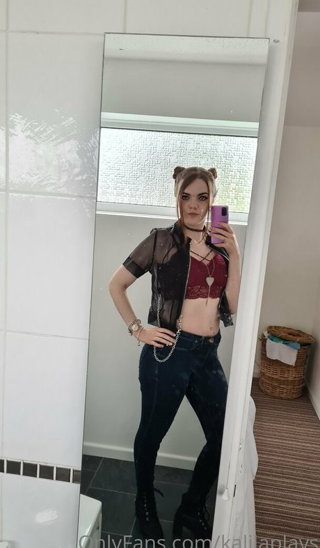 kalilaplays erotische pornographische foto