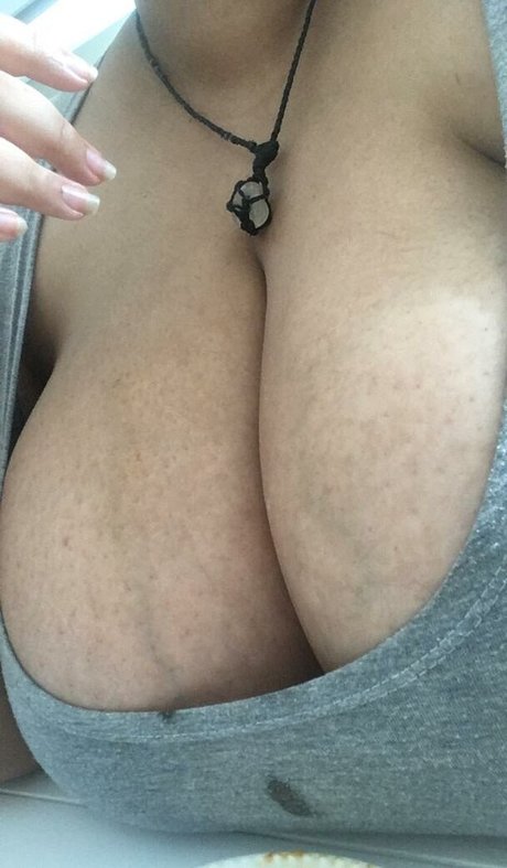 Thalia Brandao porno kunst fotos