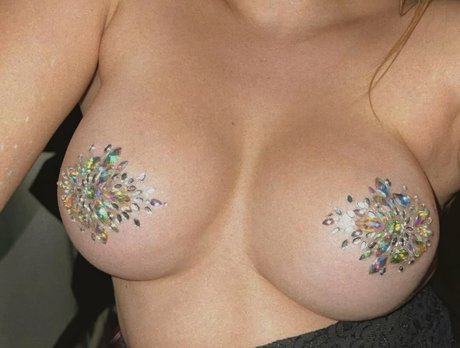 Anabelle Charm top pornographische galerien