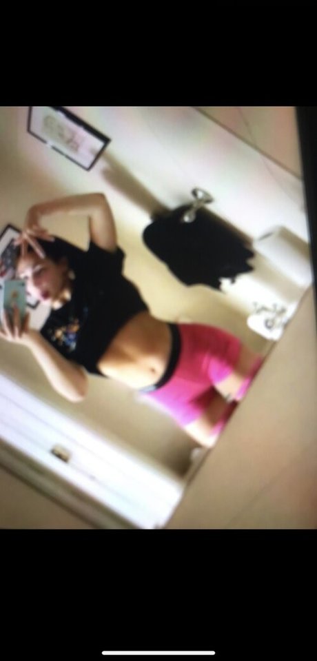 Jenna Sinatra schauspielerin nackte bilder