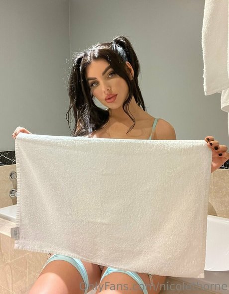 nicolethorne freie nacktheit galerie