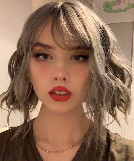 Maisie Francesca hd hübsche foto