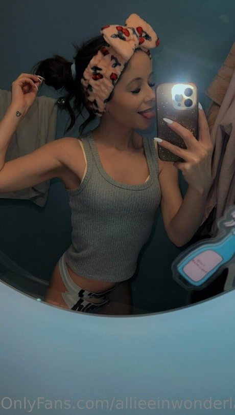 thealliepaigefree exklusive kostenlose bilder