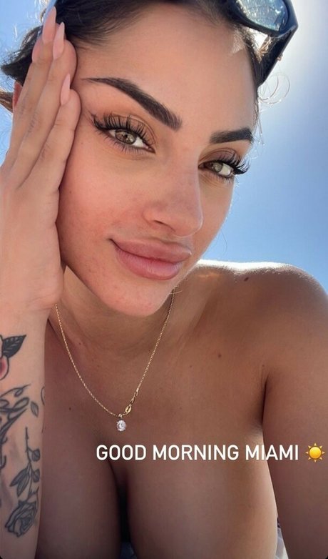 Andrea bepe akt foto