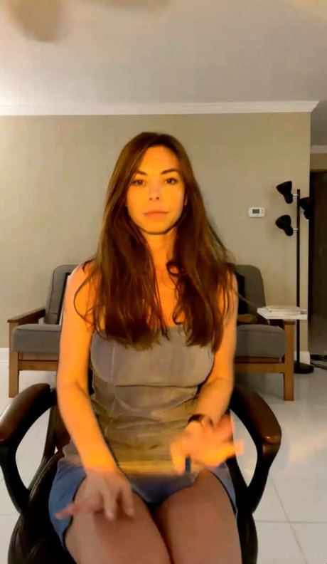 Katee Owen xxx heiße foto