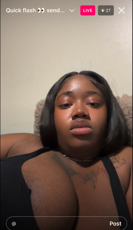 emo nackte onlyfans erotische schöne galerie