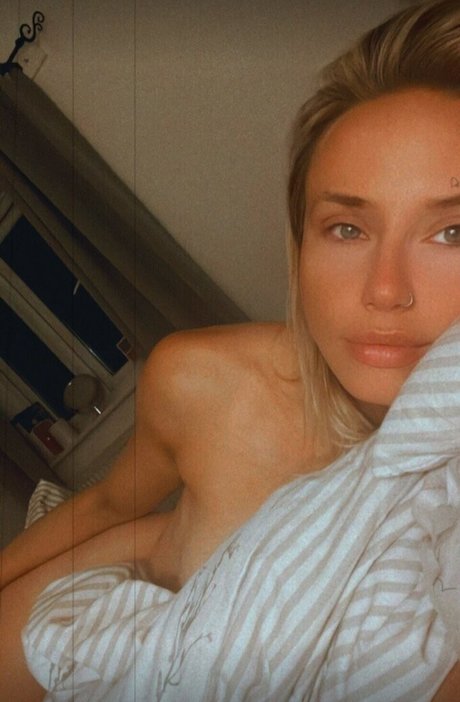 Cerimarie1990 exklusive kunst foto