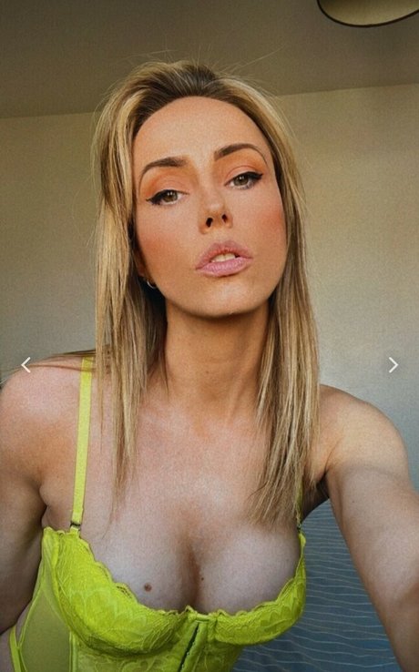 Cerimarie1990 model erotische archiv