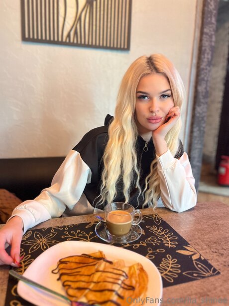 Shine Lia hübsche bilder