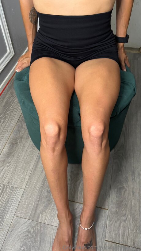 Alexisyogafeet2 erwachsene sex galerie