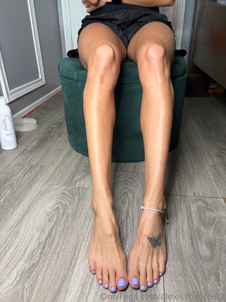 Alexisyogafeet2 top sex archiv