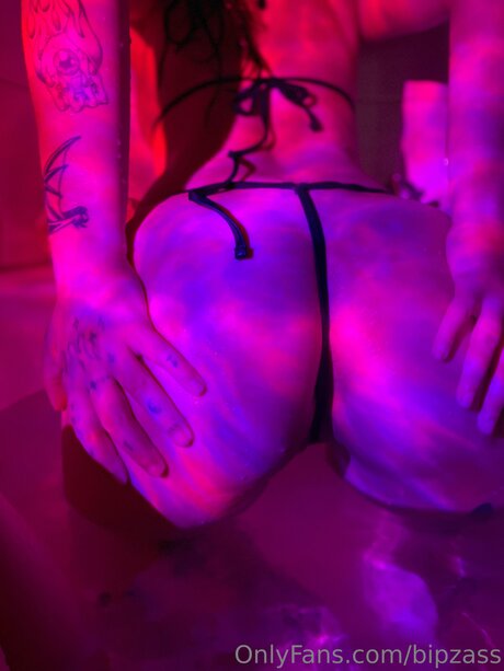 Bipzass beste nacktheit archiv