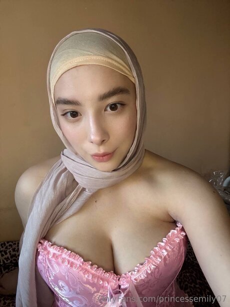 Princessemily07 pornostar exklusive bild