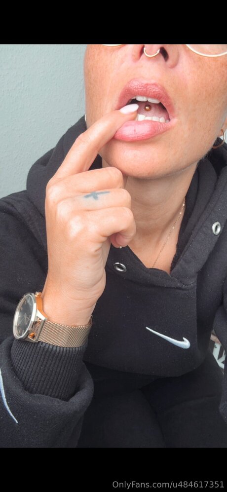 Amelialatorree nacktheit schöne galerie