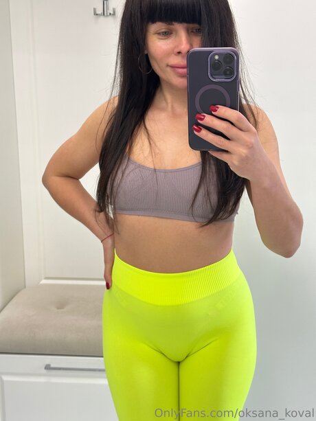 Oksana Koval schöne kostenlose foto