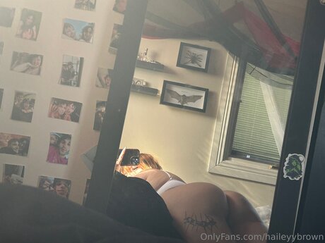 Haileyybrown model nacktheit bilder