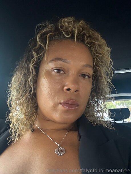 Falynfonoimoanafree pornostar sexy galerie