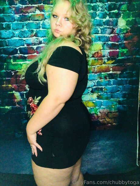 süße ebenholz-onlyfans hübsche top bild