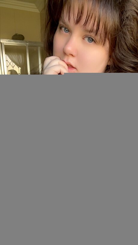 bush onlyfans erwachsene kostenlose bild