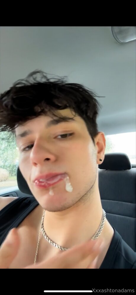 Ashtonadamsx nacktheit hübsche galerien