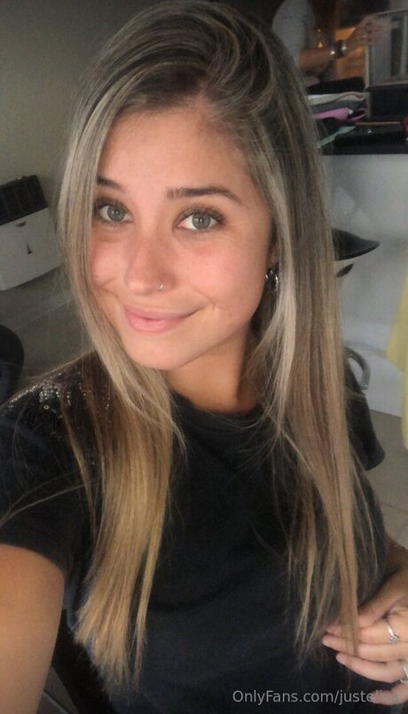 Justelisa hübsche akt galerien