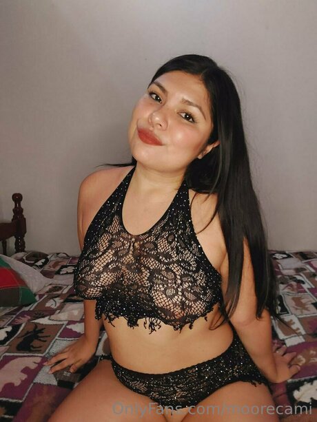 Moorecami erwachsene sexy bild