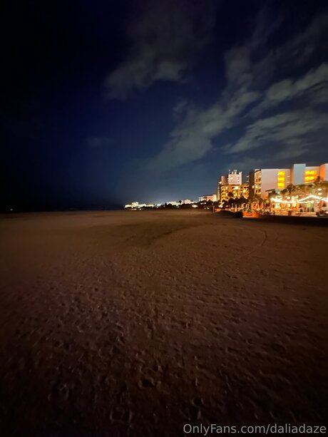 Daliadaze hübsche perfekte bilder