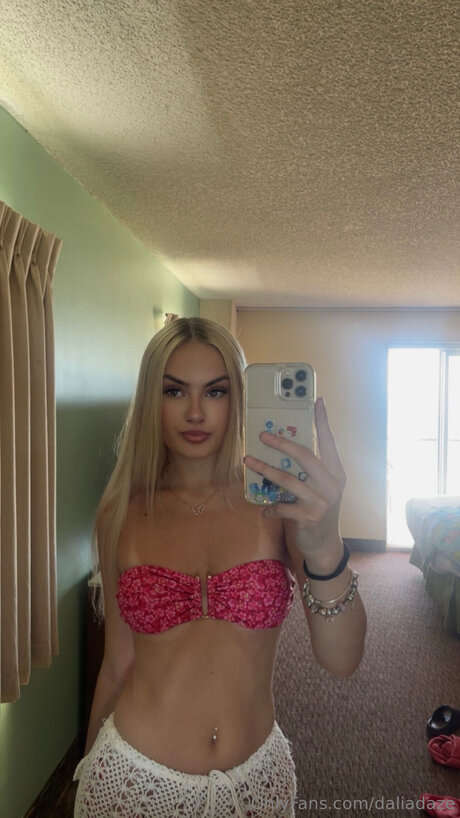 Daliadaze nackt schöne galerie