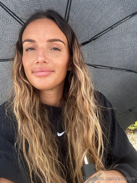 Allidore schauspielerin pornographische archiv