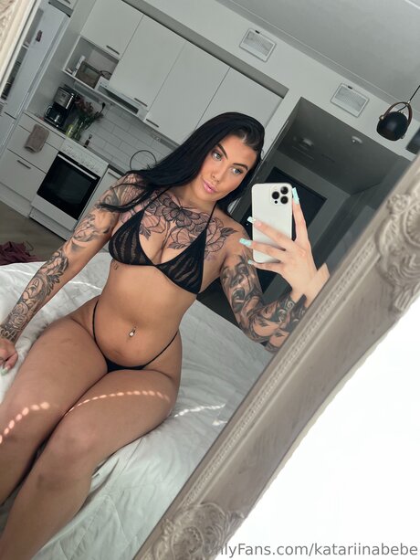 Katariinabebe nacktheit kostenlose archiv