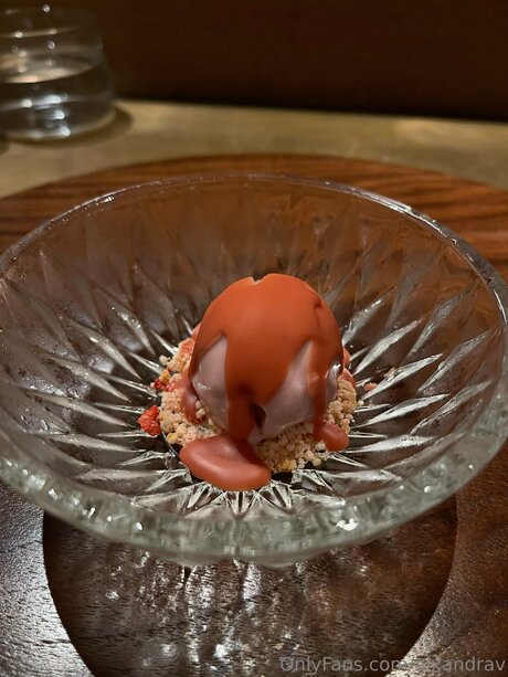 Alxandrav perfekte nackte foto