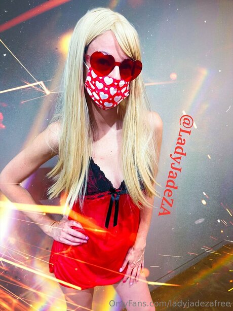 Ladyjadezafree pornostar akt fotos
