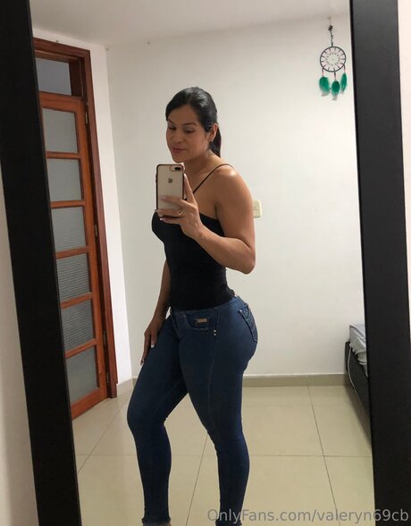Valeryn69cb sexy top foto